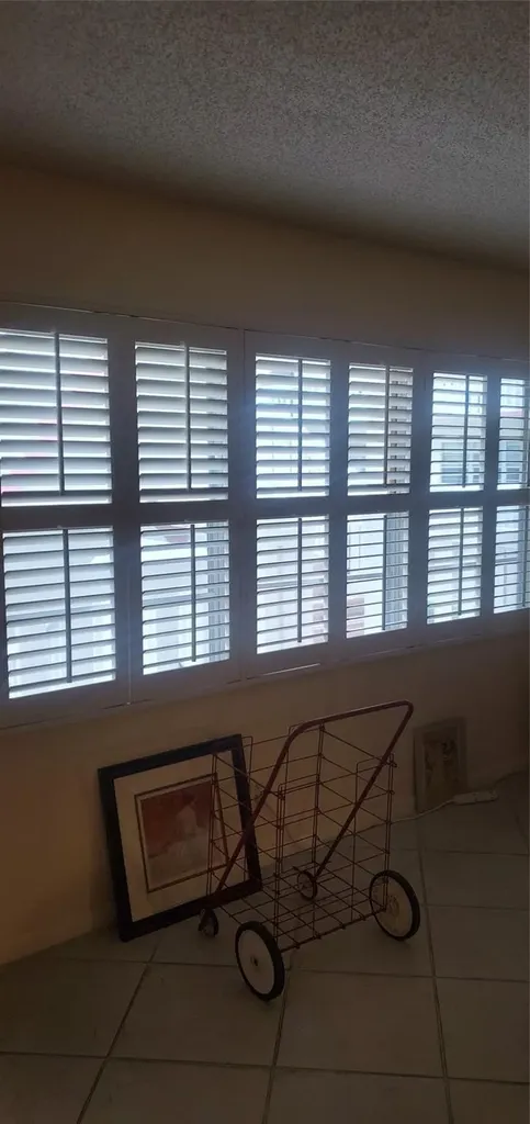 405 Fanshaw J Boca Raton FL 33434