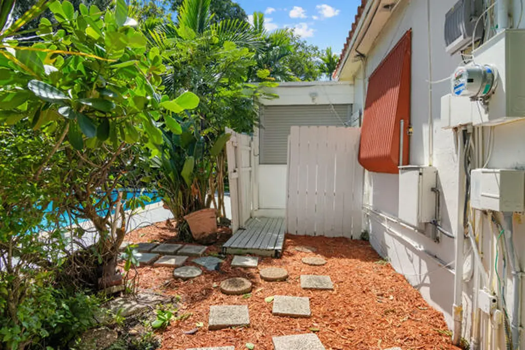 54 NE 103rd Street Miami Shores FL 33138