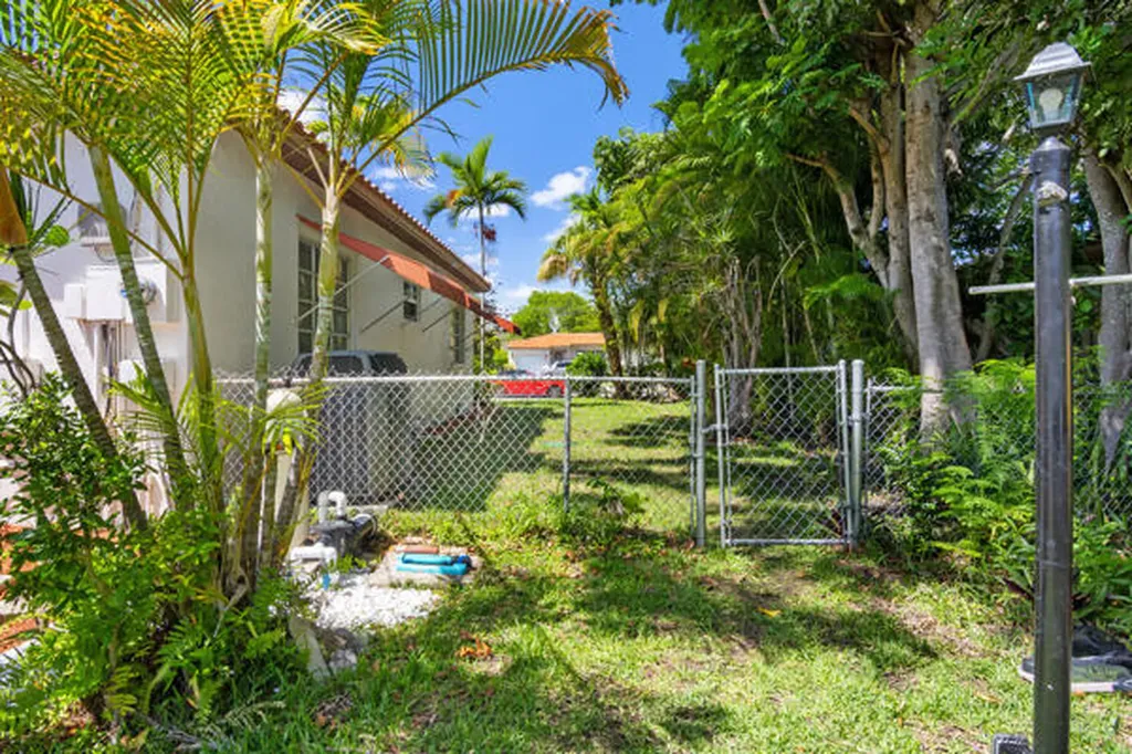 54 NE 103rd Street Miami Shores FL 33138