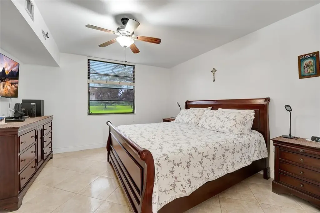 1502 Whitehall Drive Davie FL 33324