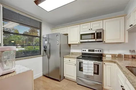 1502 Whitehall Drive Davie FL 33324