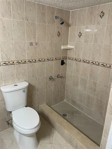 8580 SW 23rd Place Davie FL 33324