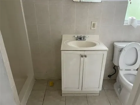 8580 SW 23rd Place Davie FL 33324