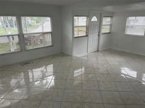 8580 SW 23rd Place Davie FL 33324