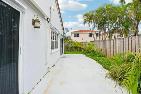 7330 Flores Way Margate FL 33063