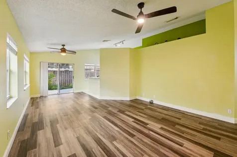7330 Flores Way Margate FL 33063