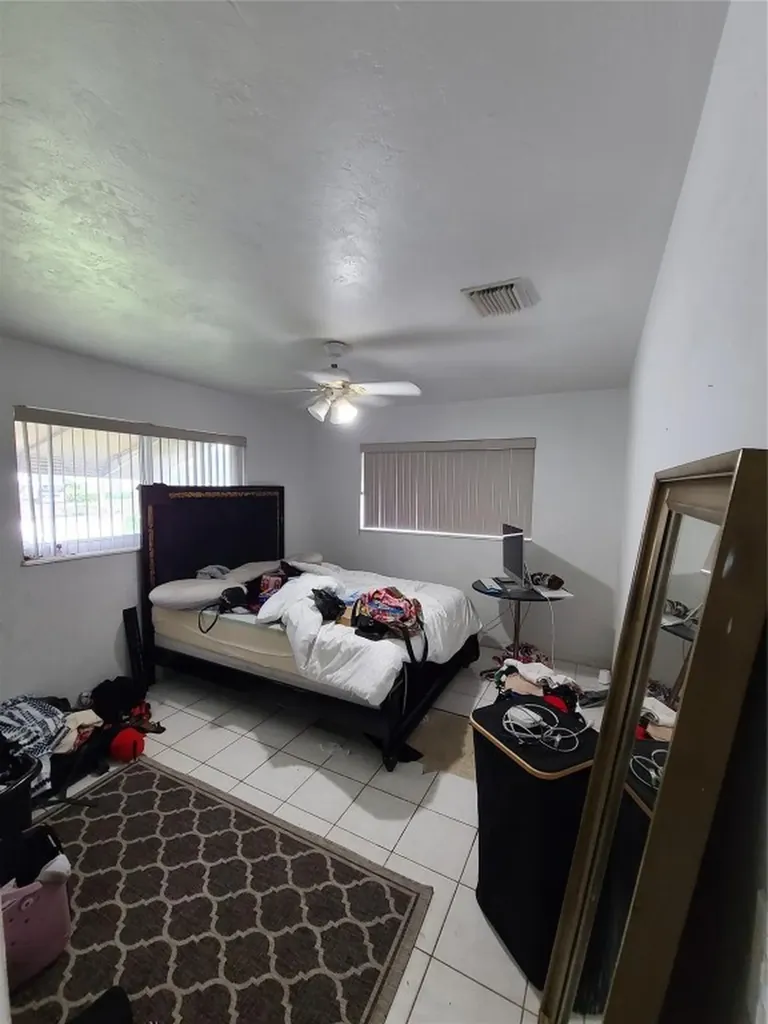 4711 N Andrews Avenue Fort Lauderdale FL 33309