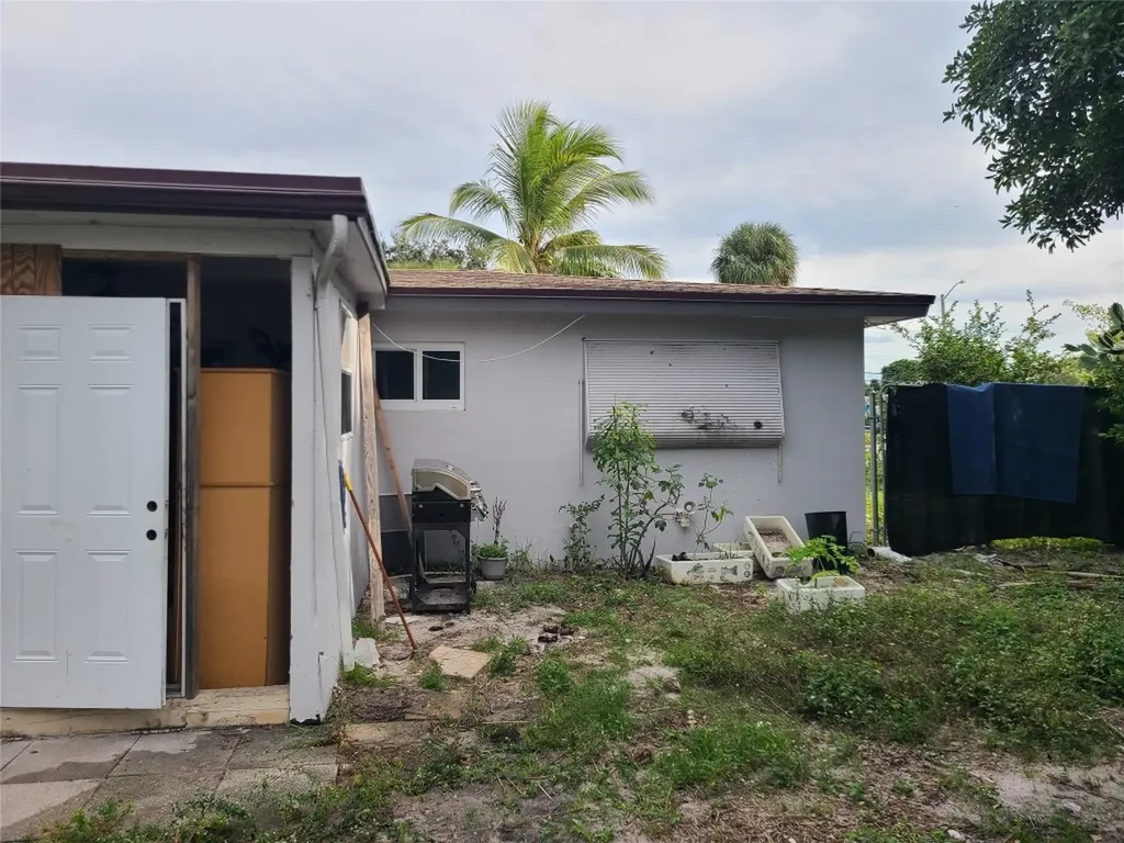 4711 N Andrews Avenue Fort Lauderdale FL 33309