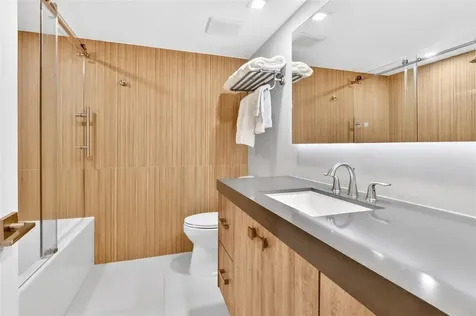 1710 S Ocean Lane Fort Lauderdale FL 33316