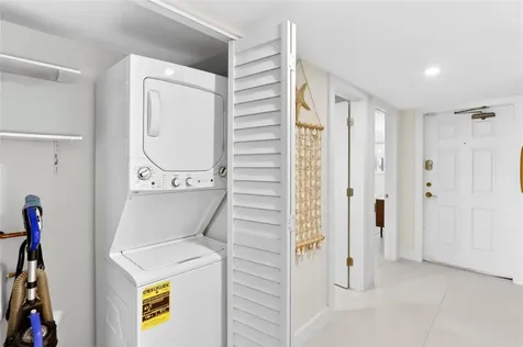 1710 S Ocean Lane Fort Lauderdale FL 33316