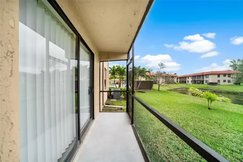 21905 Lake Forest Circle Boca Raton FL 33433