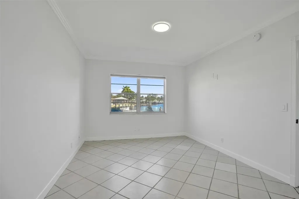 2201 SE 9th Street Pompano Beach FL 33062