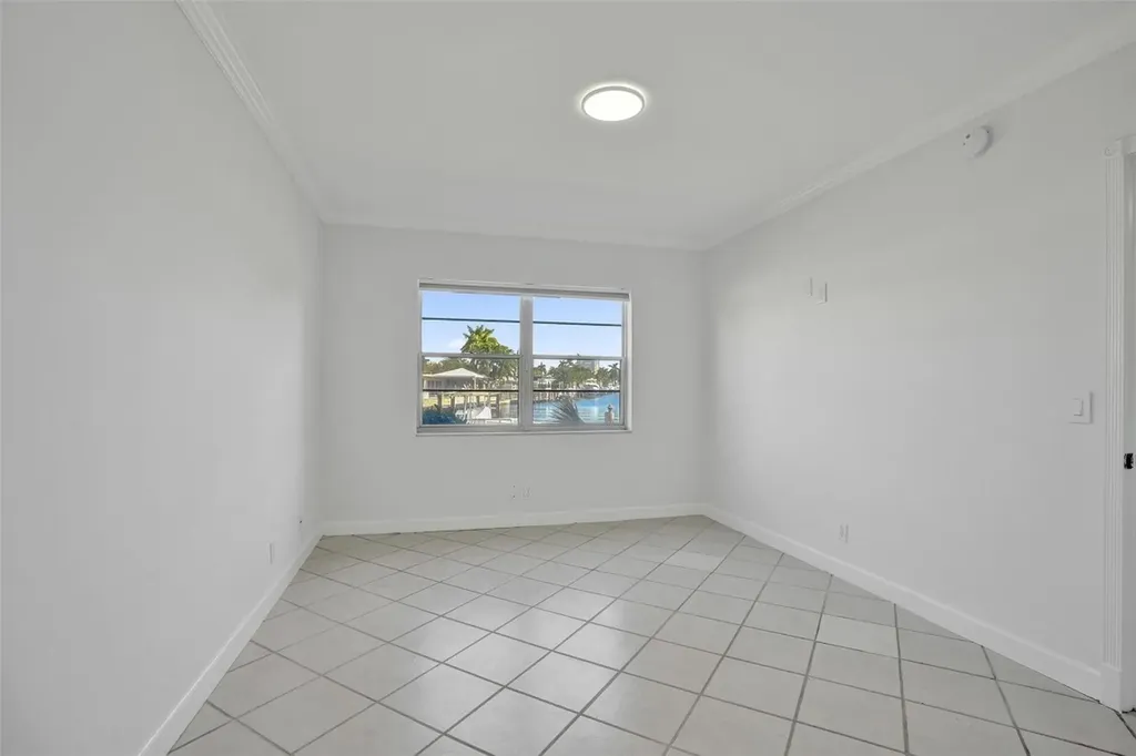 2201 SE 9th Street Pompano Beach FL 33062