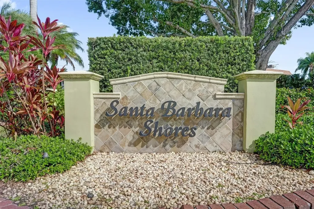 2201 SE 9th Street Pompano Beach FL 33062