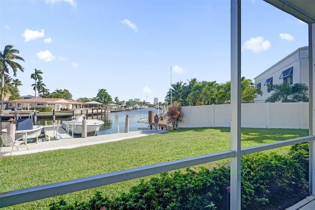 2201 SE 9th Street Pompano Beach FL 33062