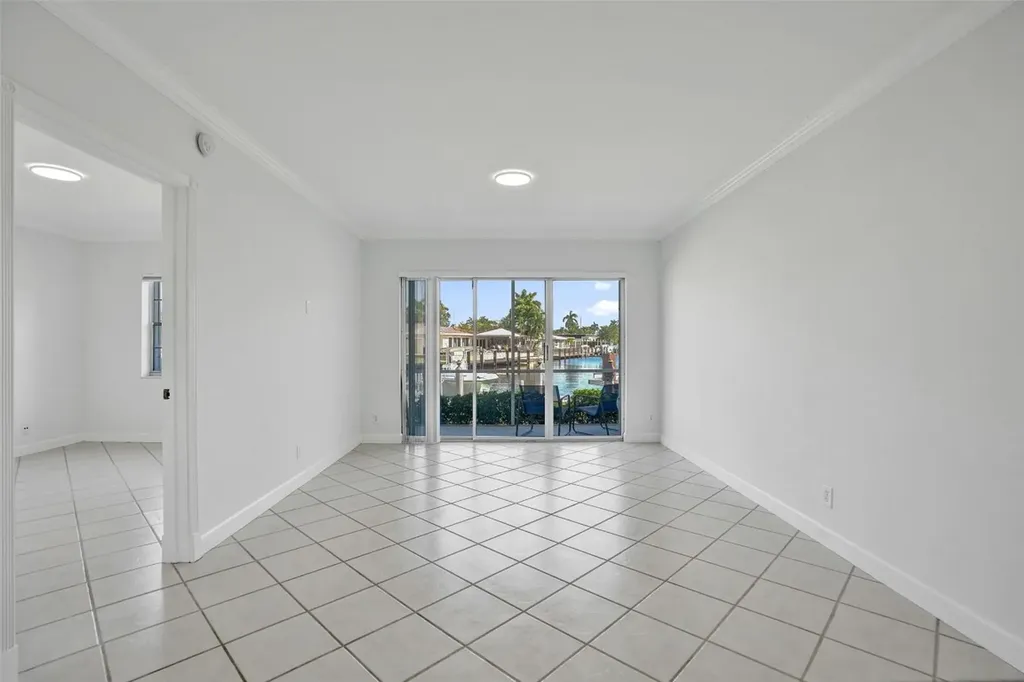 2201 SE 9th Street Pompano Beach FL 33062