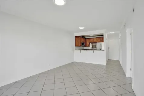 2201 SE 9th Street Pompano Beach FL 33062