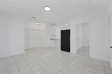 1114 NW 39th Street Miami FL 33127