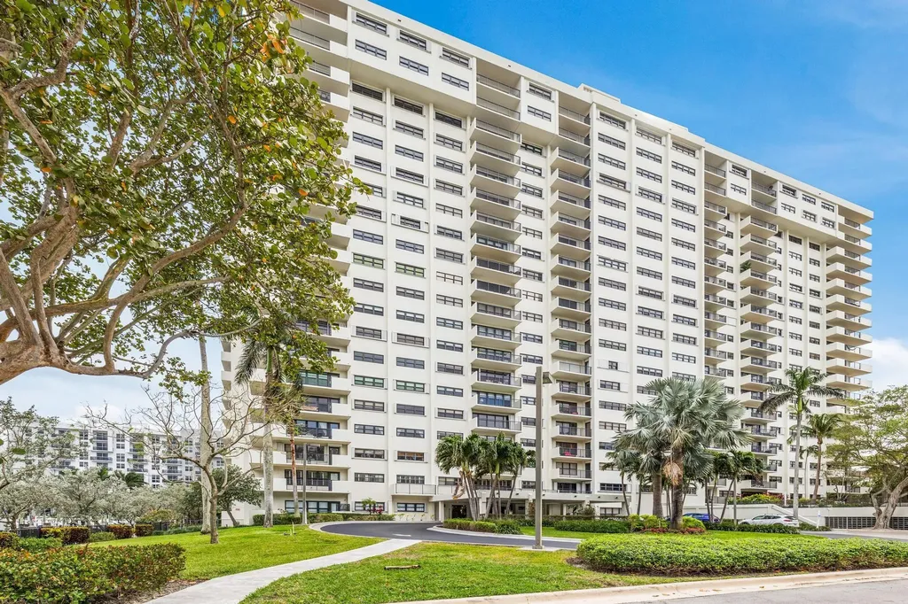 3200 Port Royale Drive Fort Lauderdale FL 33308