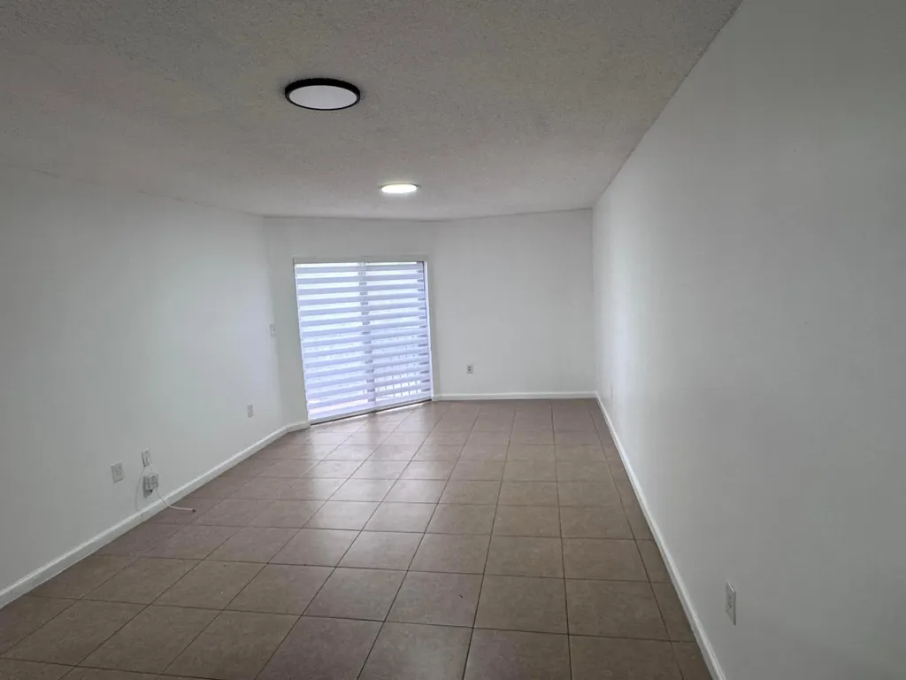 9968 Nob Hill Lane Sunrise FL 33351