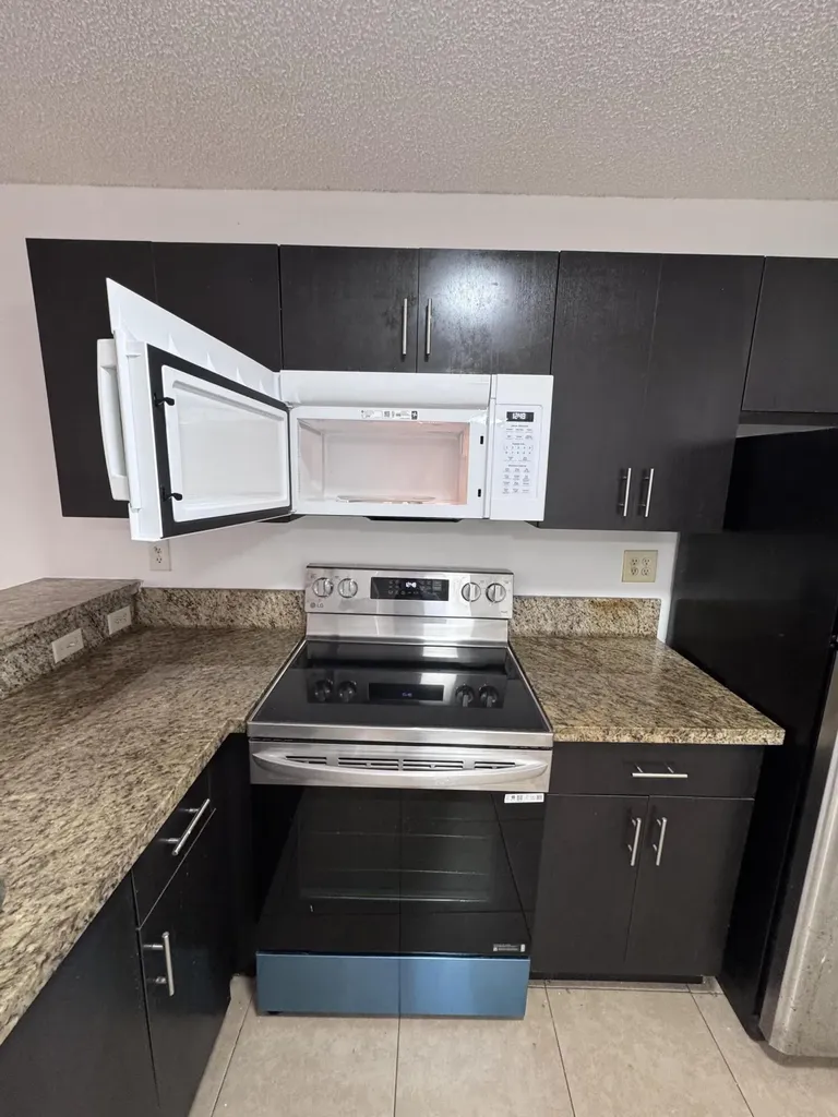 9968 Nob Hill Lane Sunrise FL 33351