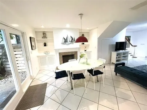 619 Kensington Place Wilton Manors FL 33305
