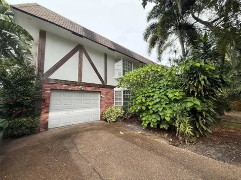 619 Kensington Place Wilton Manors FL 33305