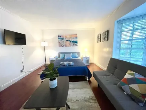 619 Kensington Place Wilton Manors FL 33305