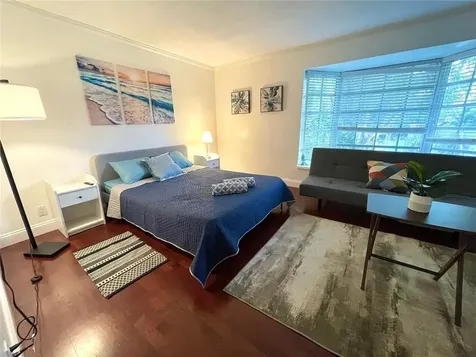 619 Kensington Place Wilton Manors FL 33305