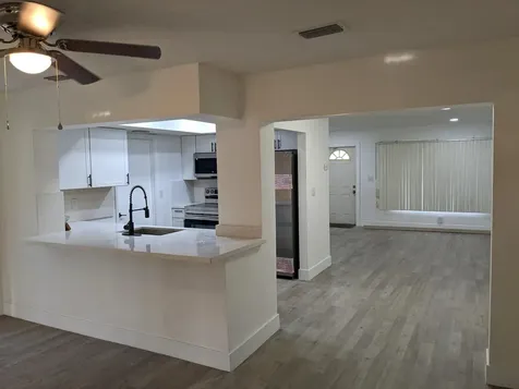 4906 NW 53rd Court Tamarac FL 33319