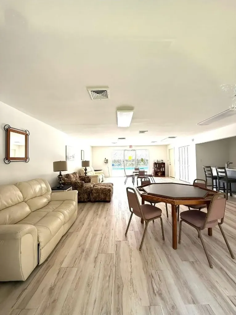 3091 E Sunrise Lakes Drive Sunrise FL 33322
