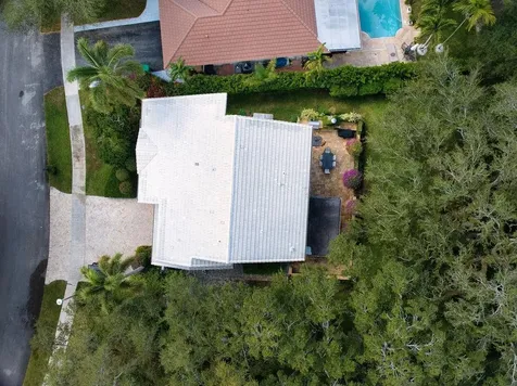 9901 SW 23rd Street Davie FL 33324