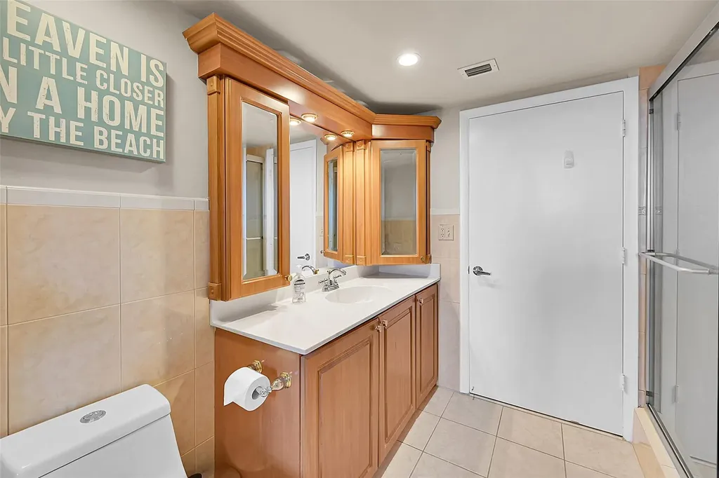 3020 NE 32nd Avenue Fort Lauderdale FL 33308