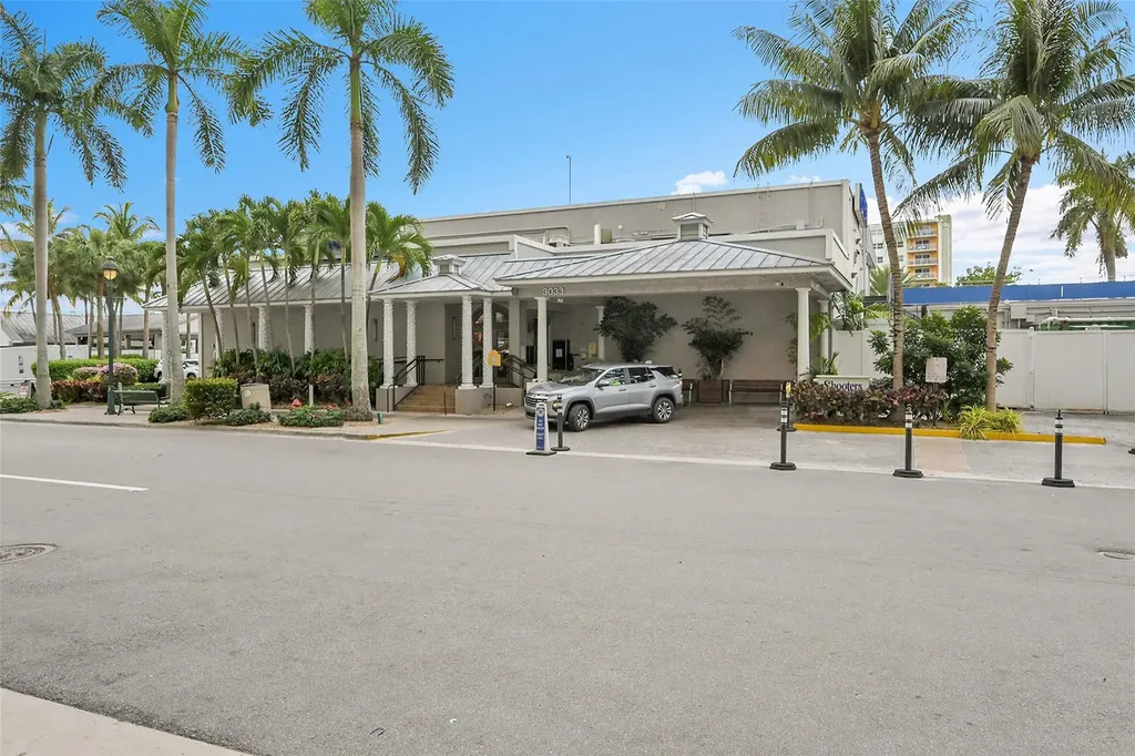 3020 NE 32nd Avenue Fort Lauderdale FL 33308