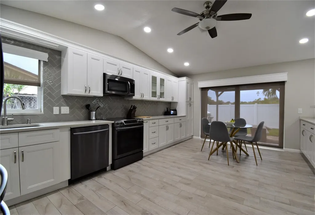 6550 Country Wood Way Delray Beach FL 33484
