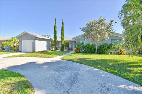 6550 Country Wood Way Delray Beach FL 33484