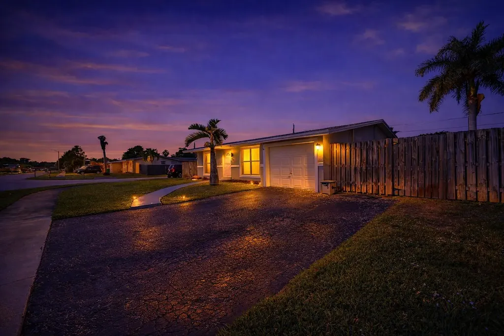 9661 NW 24th Place Sunrise FL 33322