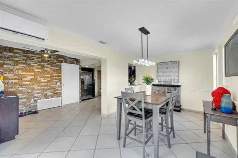 9661 NW 24th Place Sunrise FL 33322