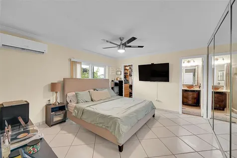 9661 NW 24th Place Sunrise FL 33322