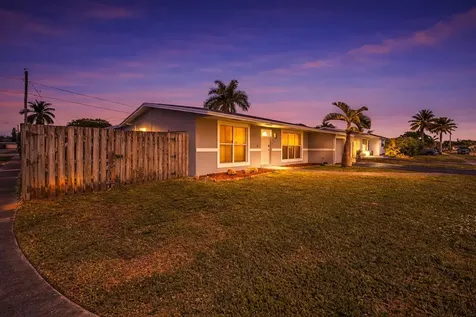 9661 NW 24th Place Sunrise FL 33322