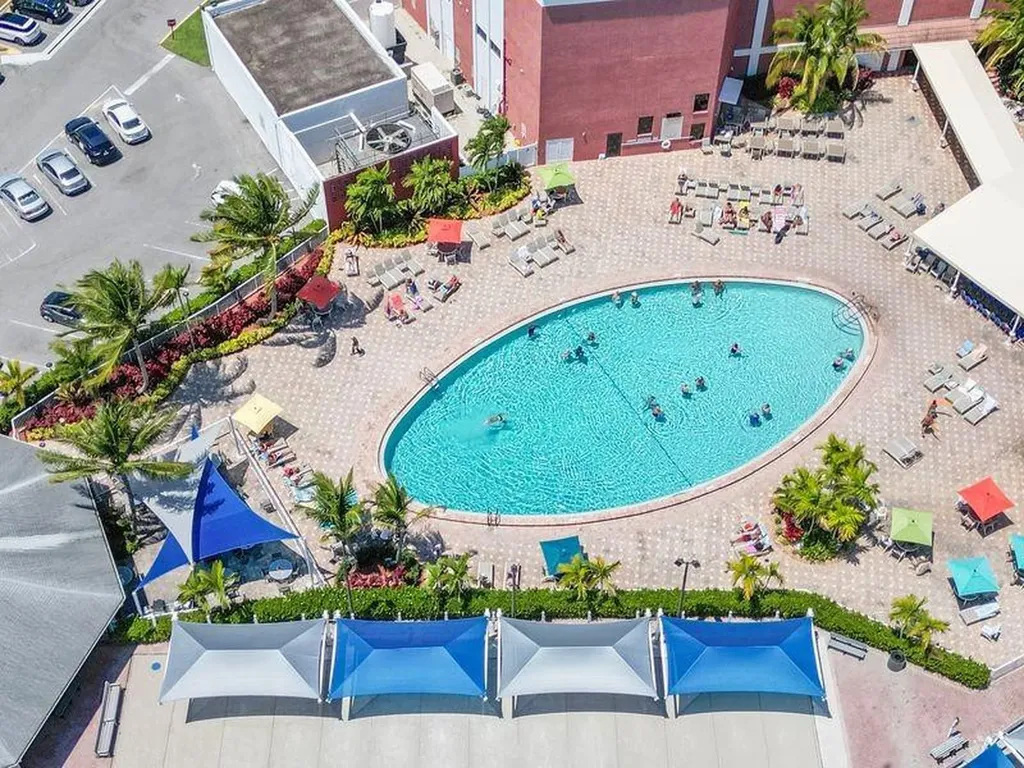 4037 Swansea B Deerfield Beach FL 33442