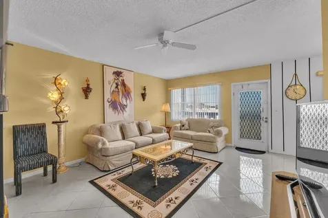 4037 Swansea B Deerfield Beach FL 33442