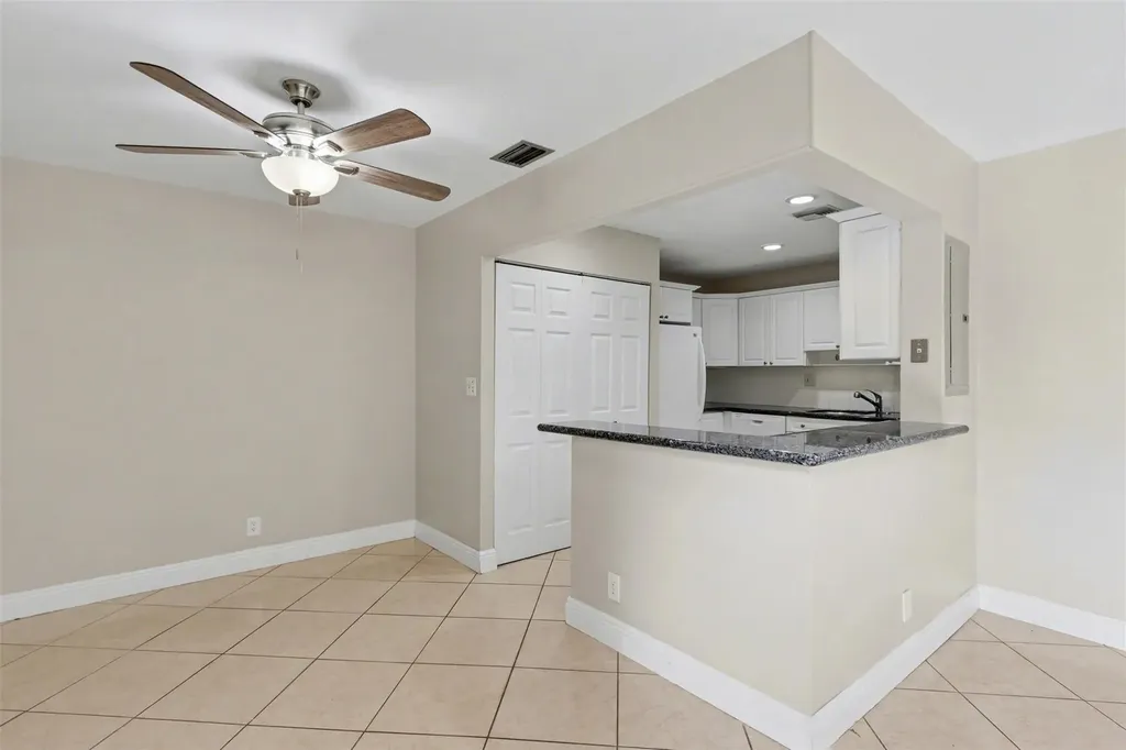 1874 SW 81st Lane Davie FL 33324
