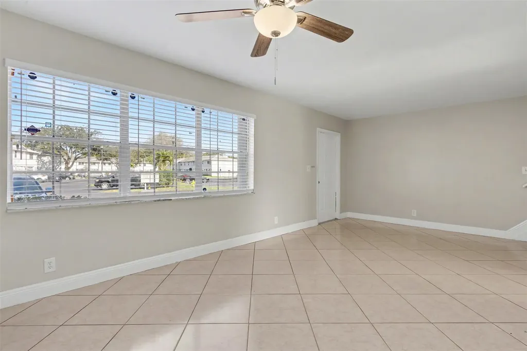 1874 SW 81st Lane Davie FL 33324
