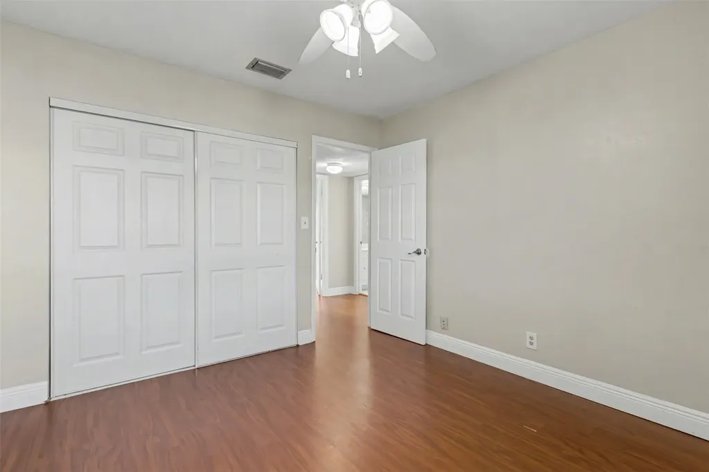 1874 SW 81st Lane Davie FL 33324