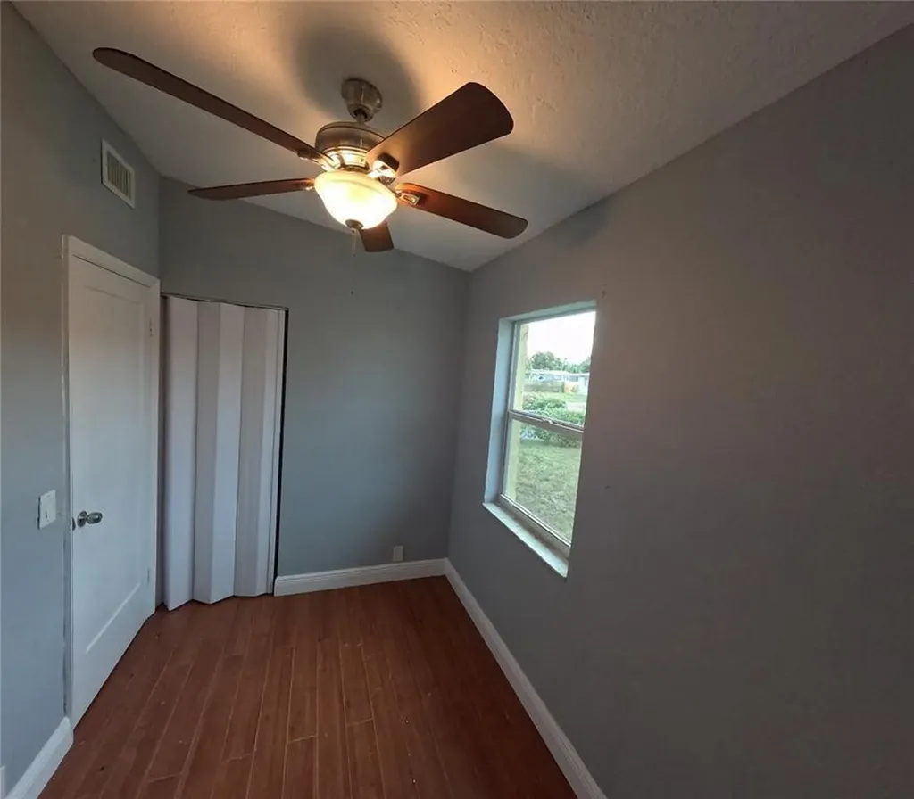 1365 11th Street West Palm Beach FL 33401