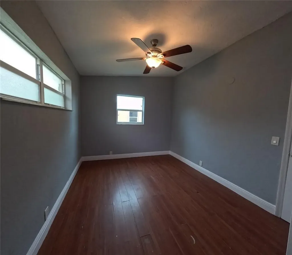1365 11th Street West Palm Beach FL 33401