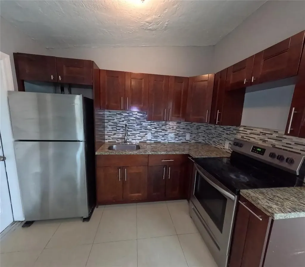 1365 11th Street West Palm Beach FL 33401
