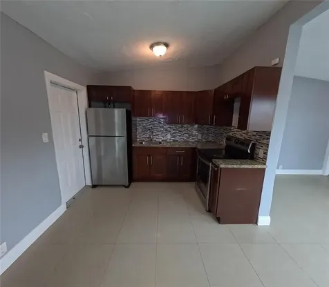 1365 11th Street West Palm Beach FL 33401