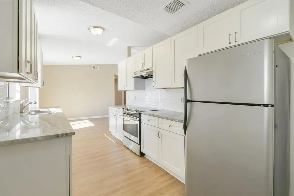 516 SW Buswell Avenue Port St Lucie FL 34983